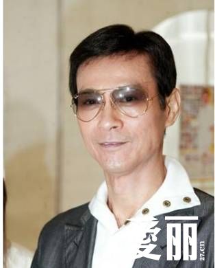 郑少秋